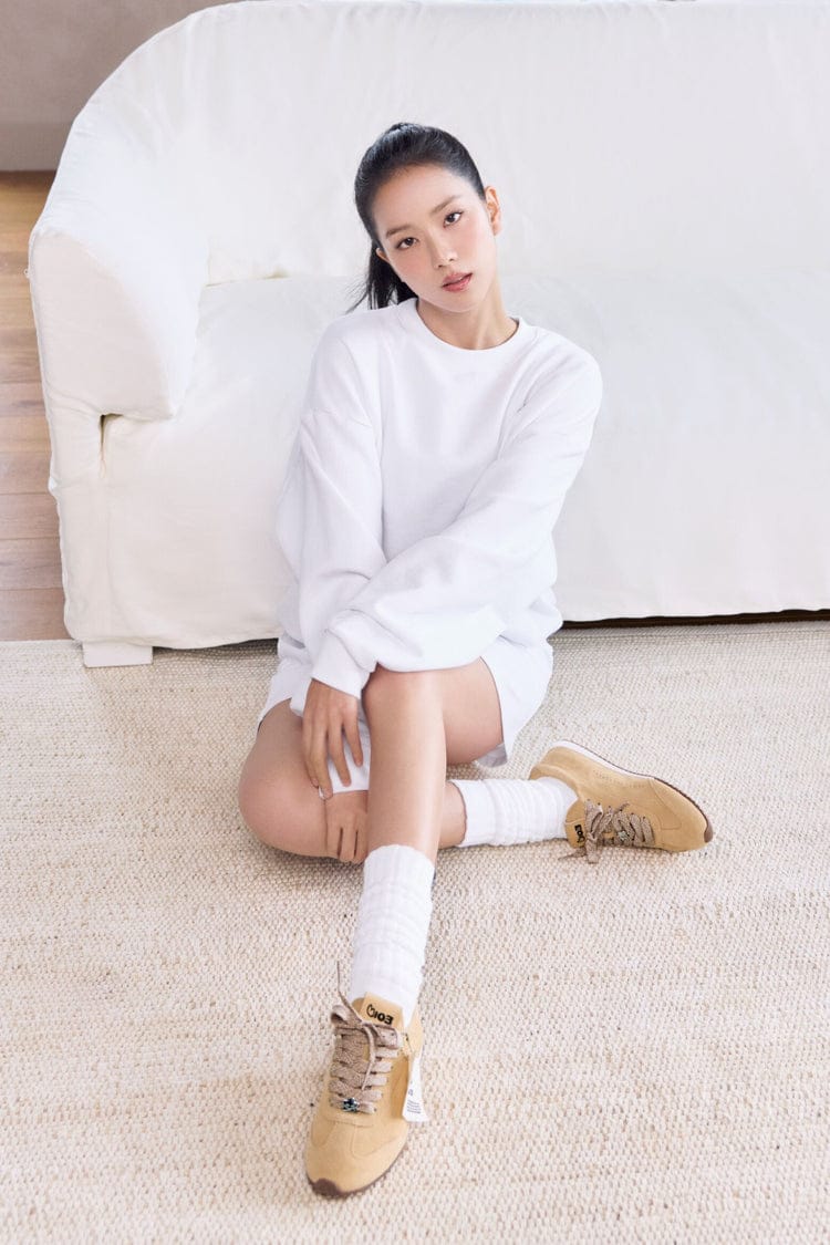 ALO Sunset Sneakers +Jisoo